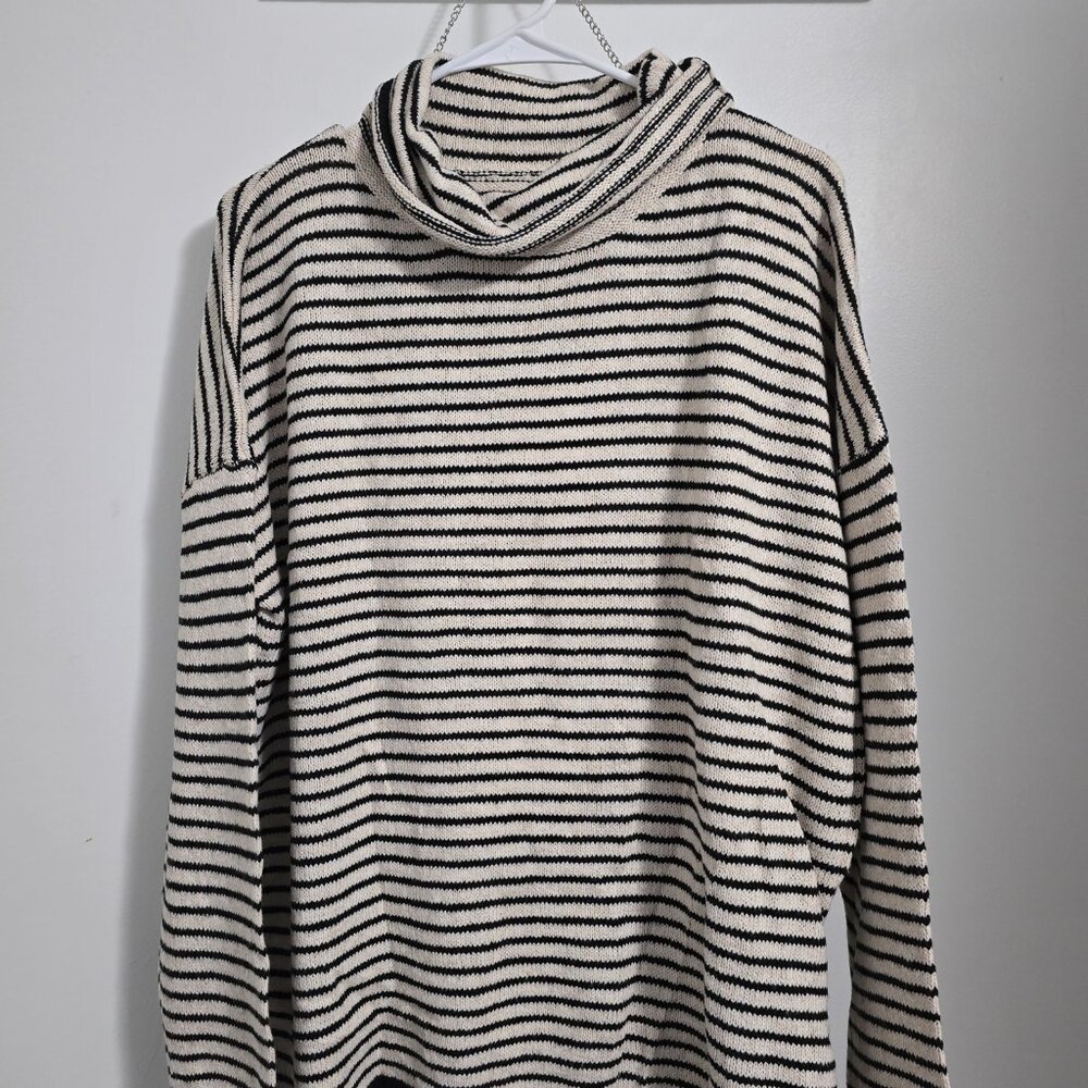 white and black stripe sweater